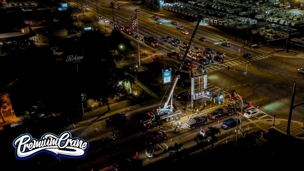 mobile crane rentals in florida, crane rental near me, crane company near me.